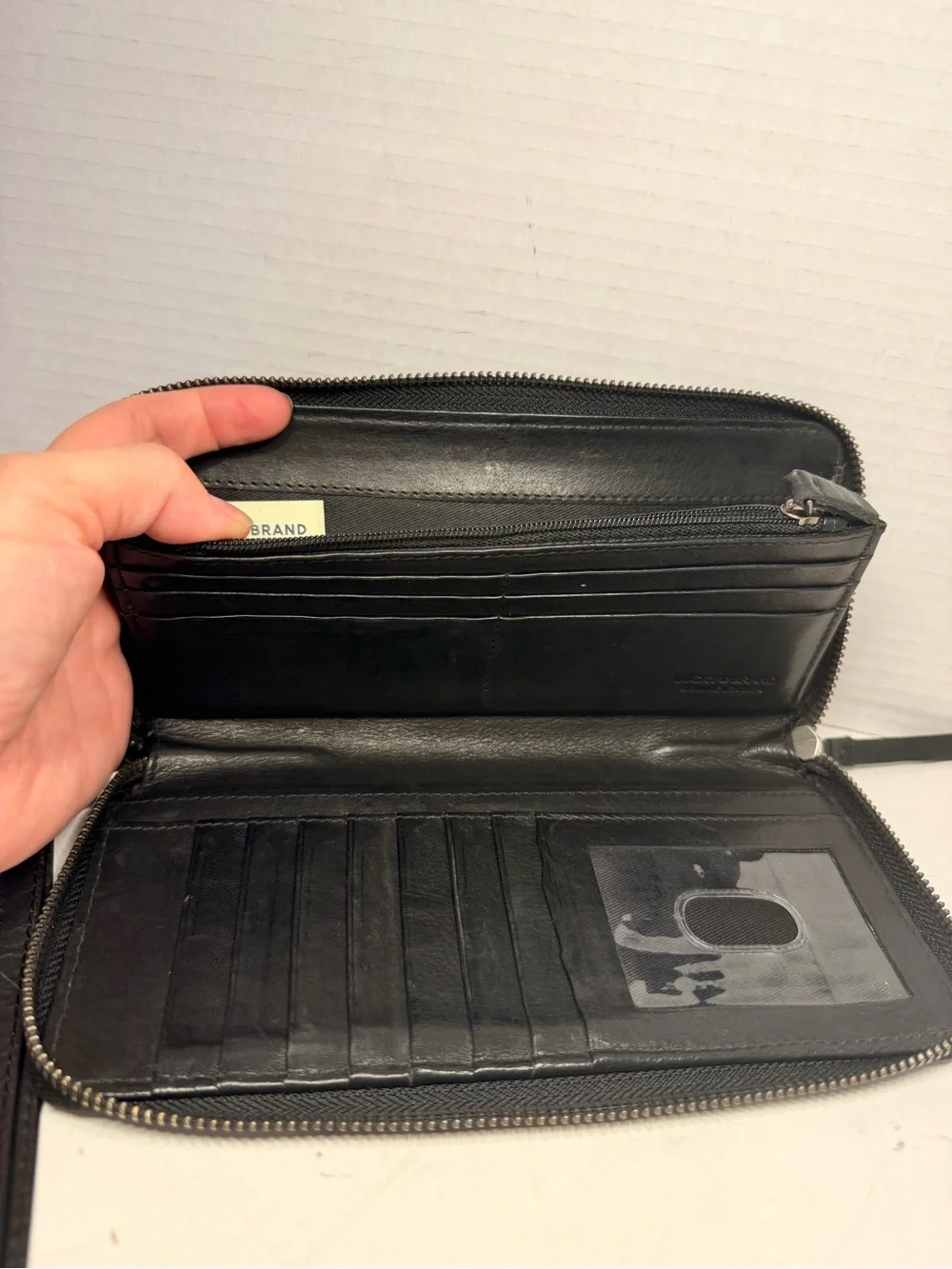 Lucky Brand Genuine Leather Black Zip-Around Wristlet Wallet